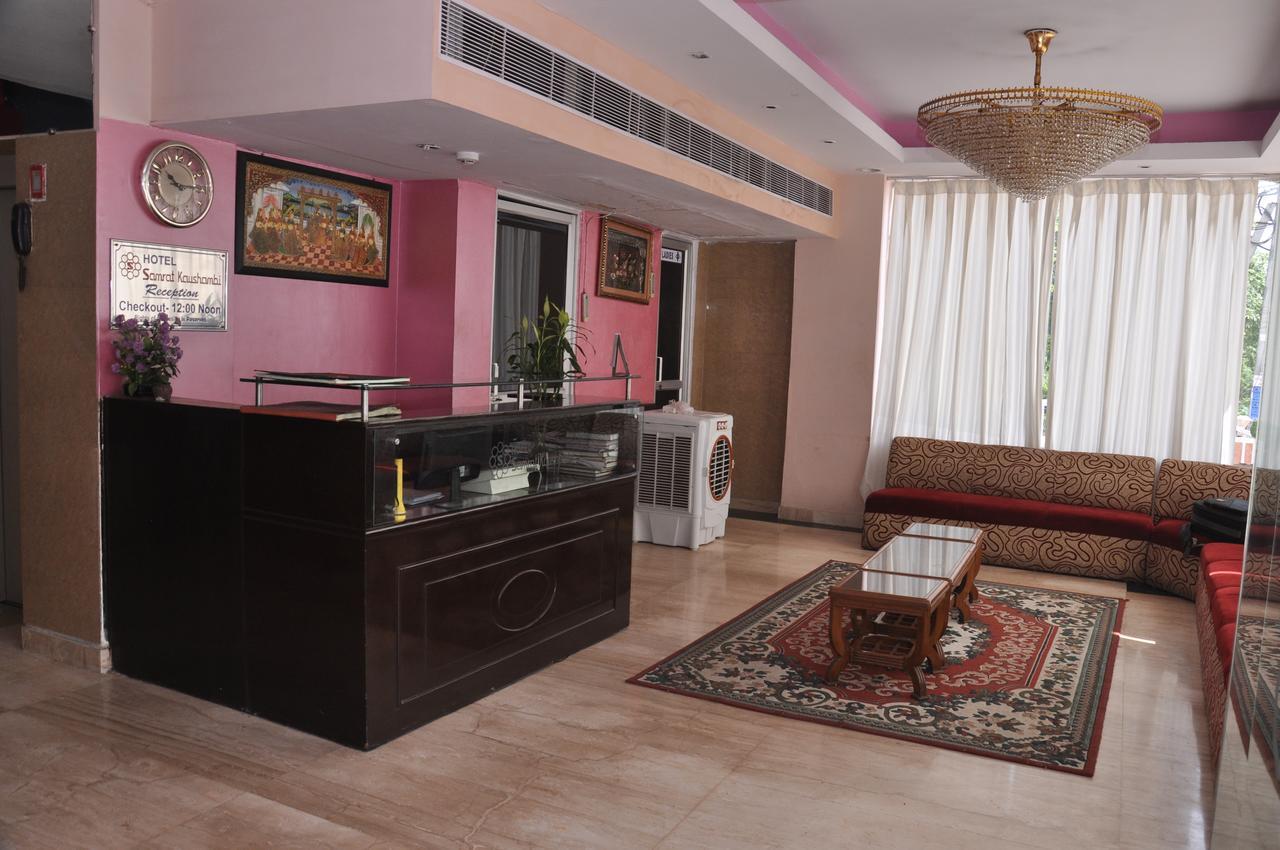 Hotel Samrat Kaushambi Ghaziabad Buitenkant foto